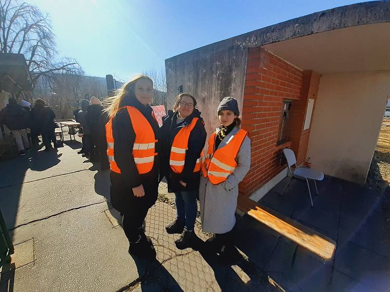 Krajské asistenční centrum pomoci Ukrajině ve Zlíně přijme denně okolo 400 lidí z Ukrajiny, kteří odešli před válkou do Česka. Především ženy a děti.