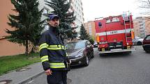 Kondiční cvičení hasičů ve Zlíně.Průjezd městem.
