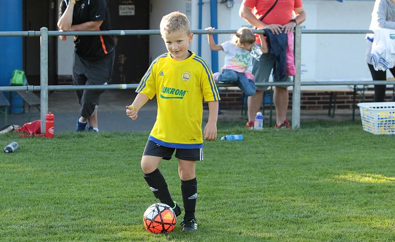 Prvoligový Fastav Zlín ve sportovním areálu Vlastislava Marečka na Vršavě uspořádal každoroční fotbalový nábor. Foto: pro Deník/Jan Zahnaš