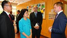 V pátek 9. září 2016 navštívila Základní a Mateřskou školu Kašava velvyslankyně Čínské lidové republiky Ma Keqing.