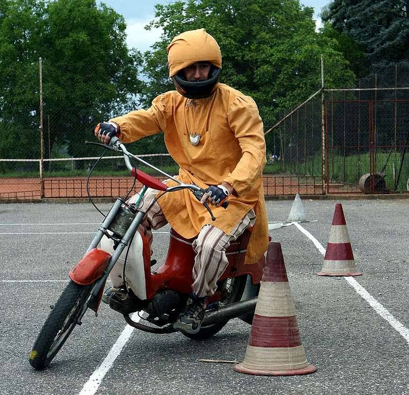 Ve Velkém Ořechově měli Dětský hasičský den a závody motocyklů.