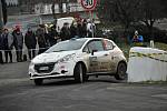 Exhibici VHS Mikuláš Rally ve Slušovicích v sobotu opanoval Ondřej Bisaha se spolujezdcem Jakubem Navrátilem ve voze Hyundai i20 R5. Druhé místo obsadil Martin Vlček se shodným vozem a na třetím místě se umístil Antonín Tlusťák s vozem Škoda Fabia.