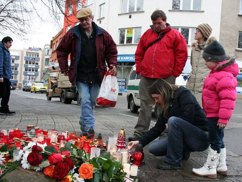 Místo tragického pádu stromu ve Zlíně: dva dny poté