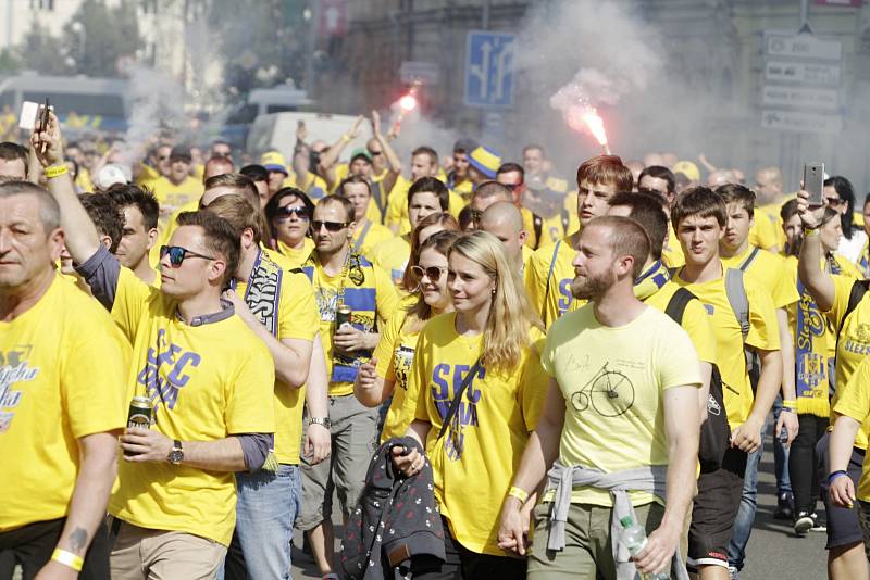 Fanoušci Opavy v Olomouci na finále českého poháru