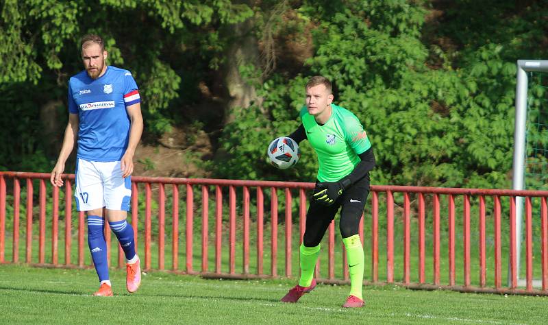 Fotbalisté Otrokovic v pátek večer otočili zápas proti Vratimovu.