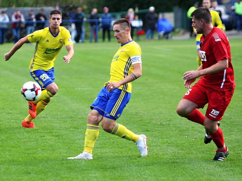 Fotbalisté Zlína v rámci 3. kola MOL Cupu na hřišti divizního Slavičína jasně zvítězili.