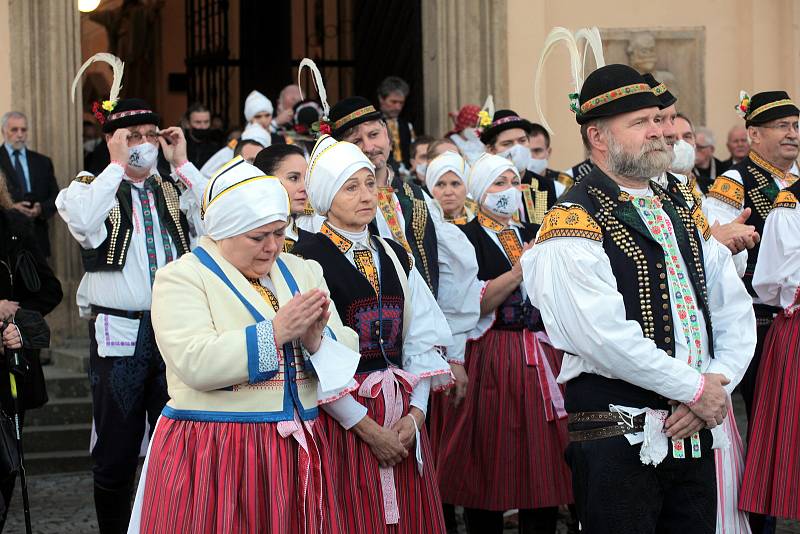 Pohřeb Lubomíra  Málka v kostele Neposkvrněného početí Panny Marie v Uherském Brodě, 6. 11. 2021