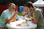 Ve Zlíně se tento víkend koná Garden Food Festival. Přilákal zajímavé kuchaře a ochutnávat se mohou ještě zajímavější speciality. 