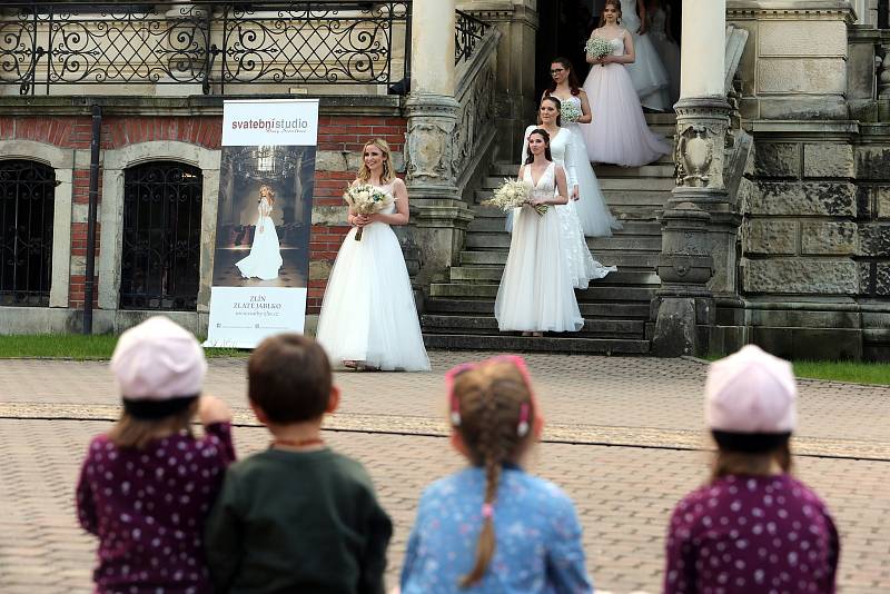 Svatba jako na zámku v ZOO Lešná ve Zlíně.