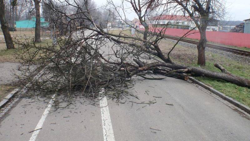 17. a 18. 3. 2018. Následky silného větru ve Zlínském kraji