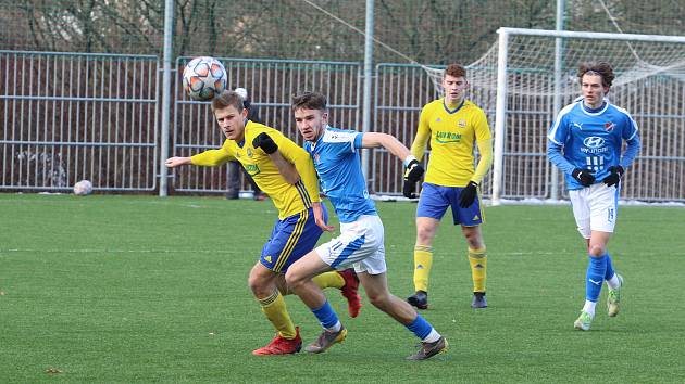 Fotbalisté Zlína B v úterním přípravném zápase podlehli juniorce Baníku Ostrava 0:1.