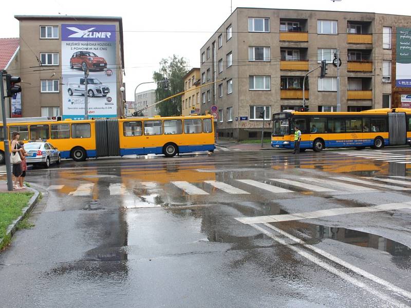 Po prudkém lijáku ve Zlíně uzavřeli tř. T. Bati i některé prodejny