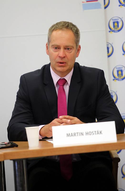 Martin Hosták