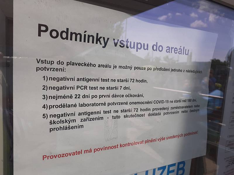 Horký víkend na koupalištích a u vodních ploch na Zlínsku