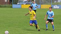 Fotbalisté Zlína B (žluté dresy) v 5. kole MSFL přehráli Znojmo 4:0. Foto: Jan Zahnaš