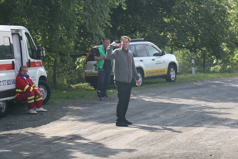 Závodníci jubilejního 50. ročníku Barum Czech Rally Zlín měli ve středu možnost testovací rychlostní zkoušky v okolí Velkého Ořechova.