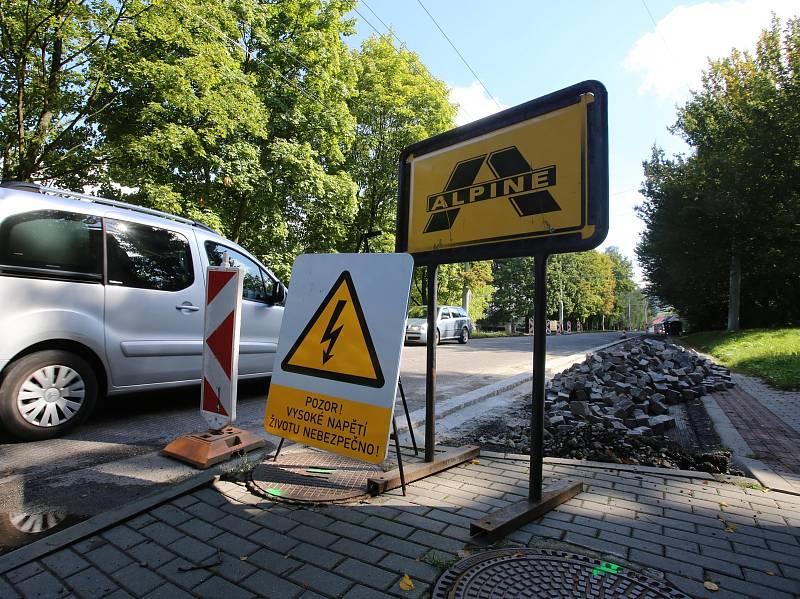 Oprava silnice na ulici Přílucká ve Zlíně.
