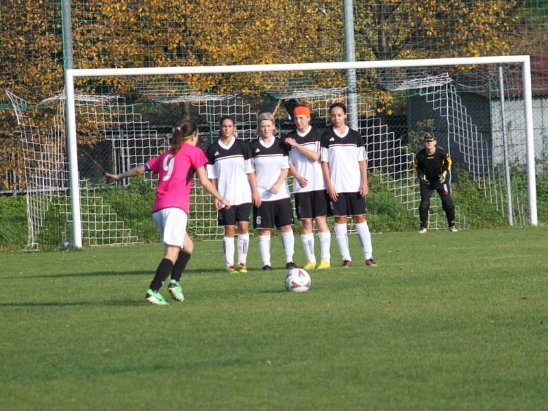 Fotbal ženy: Holešovské holky vs. Valašské Meziříčí