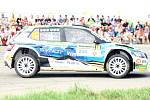 Již 47. ročník Barum Czech Rally Zlín v sobotu pokračovala dvěma průjezdu na rychlostním úseku Biskupice. První průjezd vyhrál pilot Škody Motorsport  Jan Kopecký (č. 2).