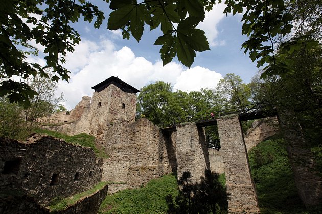 Návštěva hradu Lukova na Zlínsku je skvělou příležitostí na zpestření rodinného výletu.