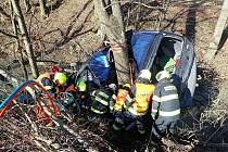 Dopravní nehoda u obce Trnava na Zlínsku si vyžádala zásah dvou jednotek profesionálního hasičů.