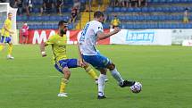 Fotbalisté Zlína (ve žlutých dresech) ve 3. kole FORTUNA:LIGY porazili Teplice 3:0.