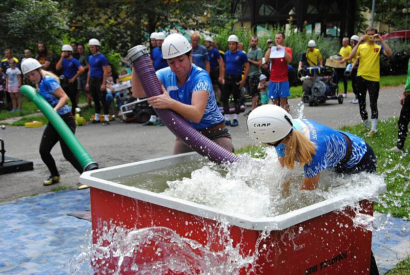 Hasičská soutěž O pohár starosty města v parku v Rožnově pod Radhoštěm; sobota 17. srpna 2019