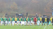 Fotbalisté Zlína B (žluté dresy) v posledním domácím zápase podzimní části třetí ligy podlehli Hlučínu 2:3.