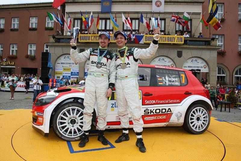 Vyhlášení vítězů 44.ročníku Barum Czech Rally na náměstí Míru ve Zlíně.