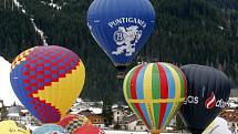 5. Ballon Trophy Filzmoos 2014 - Setkání balonářů v v Alpách v Rakousku - Před startem v Alpském městečku Filzmoos ( filcový mech)
