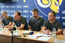 Vedení PSG Berani Zlín v čele s jednateli Jiřím Marušákem a Janem Štětkářem nedávno uspořádali tiskovou konferenci k situaci v klubu.