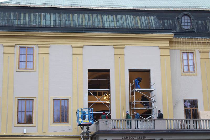 Výměna oken na zámku Zlín