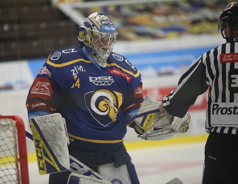 20letý brankář si zachytal také proti Vítkovicím.