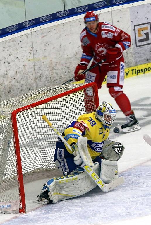 PSG Zlín - HC Oceláři Třinec. 