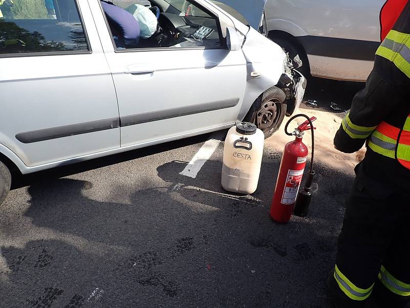 Nedělní dopravní nehody ve Zlínském kraji. Vsetín