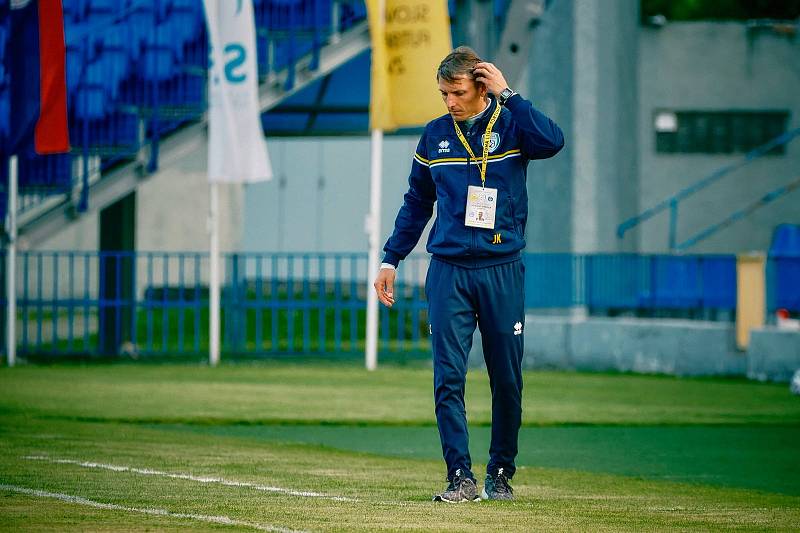 Trenér Jan Kameník dovedl fotbalisty Pohronie v první slovenské lize k záchraně.