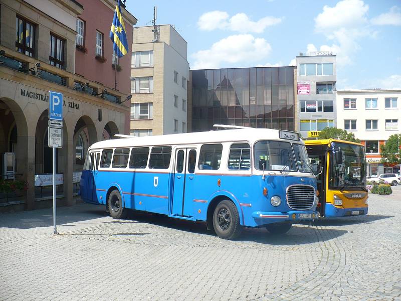 Autobusu RTO 706