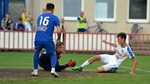 Fotbalisté Kvítkovic (modré dresy) doma prohráli s Baníkem Ostrava "B" 2:5.