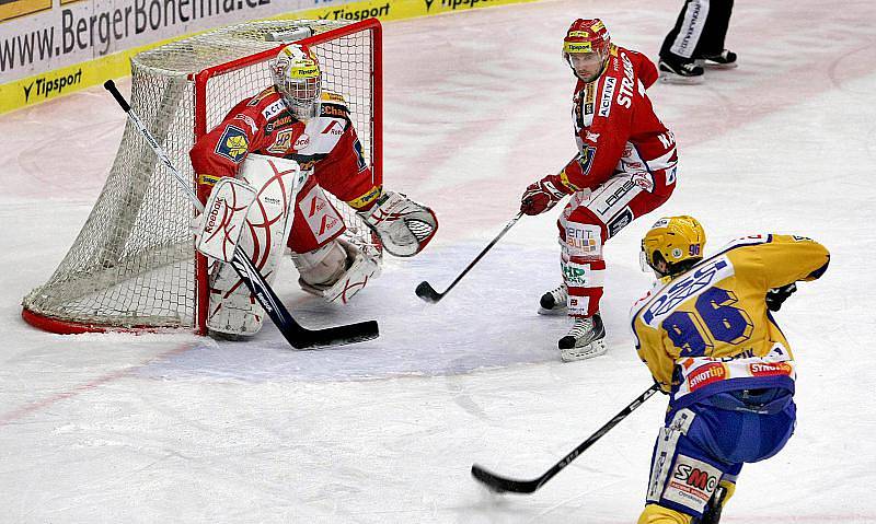 Zlínští hokejisté v neděli 5. prosince v rámci 28. kola Tipsport Extraligy přivítali hosty ze Slávie Praha.