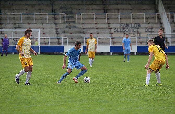 Fotbalisté Slušovic "B" doma zvítězili nad Chropyní 2:0.