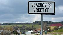 Vrbětice 18. dubna 2021. Šest a půl roku po výbuchu muničních skladů se místní obyvatelé dozvěděli, že za činem může být ruská tajná služba.