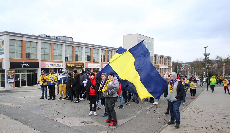 Fanoušci hokejového Zlína během nedělního odpoledne protestovali proti vedení klubu.