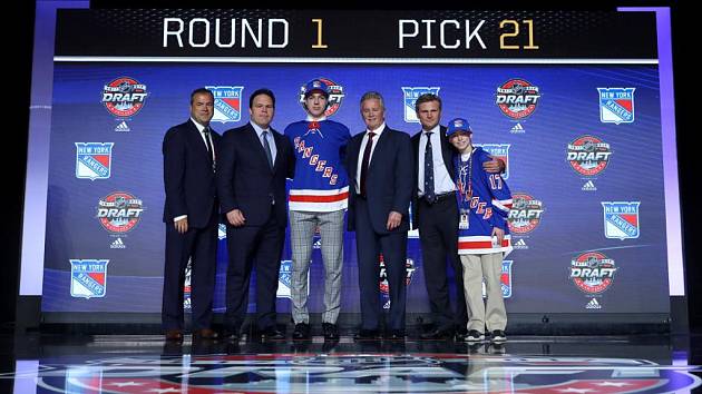 Filip Chytil se stal členem New Yorku Rangers