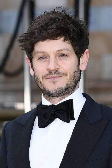 Iwan Rheon si naposled zahrál v životopisném filmu The Dirt