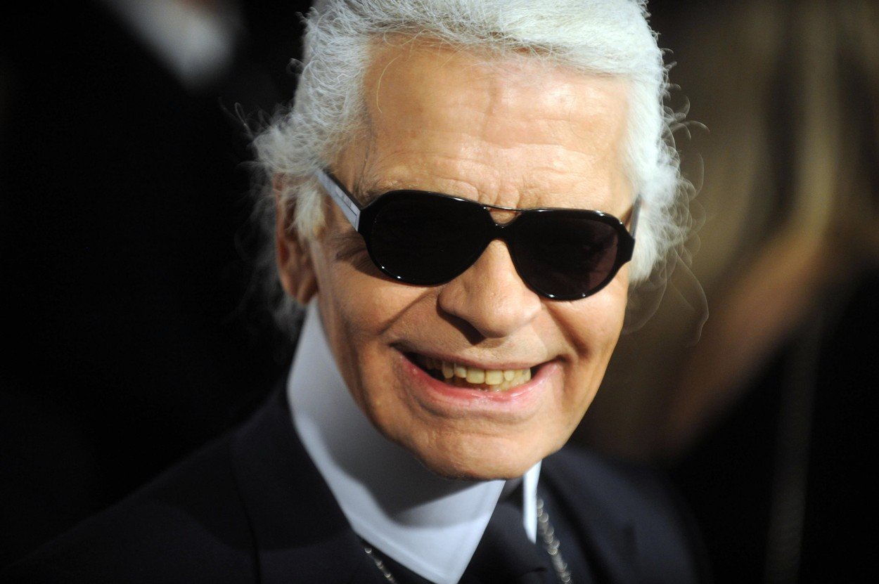 Zemřel Karl Lagerfeld. Slavný módní návrhář prohrál v 85 letech boj s  rakovinou - Šíp