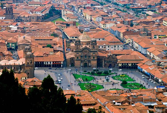 Pevnost leží doslova za humny města Cuzco. 