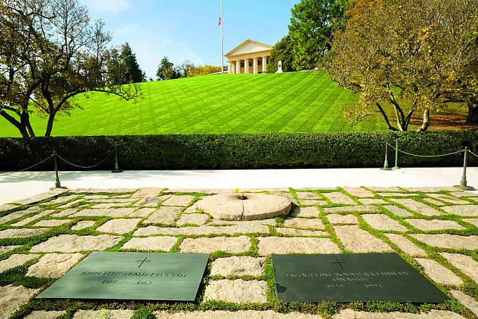 Hrob J.F. Kennedyho na Arlingtonském hřbitově