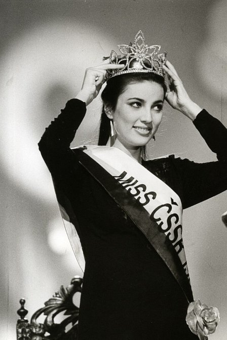Ivana Christová je první Československá Miss z roku 1989