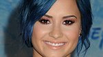 Demi Lovato oznámila svým fanouškům, že se identifikuje jako nebinární osoba. 