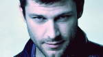 Greg Vaughan v podání okouzlujícího souseda Dana Gordona